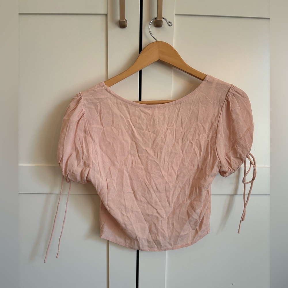 REVOLVE SUPERDOWN rosa button up crop top soft pi… - image 3
